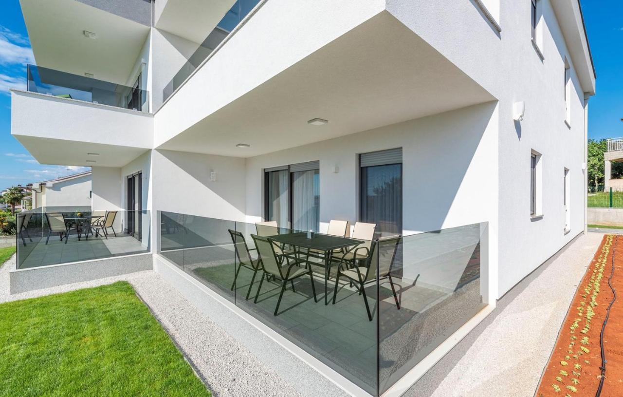 Apart Residence Blue Sea Poreč Buitenkant foto