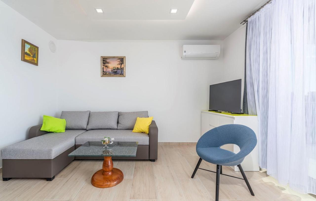 Apart Residence Blue Sea Poreč Buitenkant foto