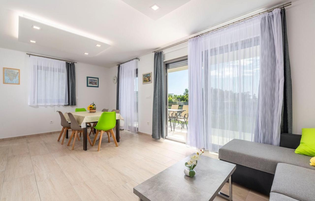 Apart Residence Blue Sea Poreč Buitenkant foto