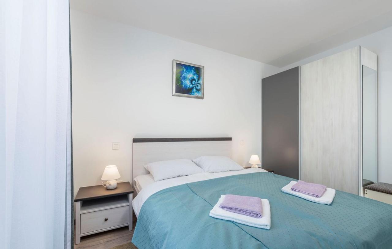 Apart Residence Blue Sea Poreč Buitenkant foto